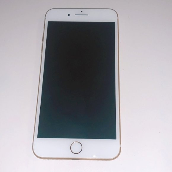 iPhone 7 Plus Rose Gold 128 GB - No Scratches Like Brand New Condition